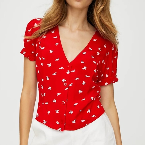 Sunday Best Taryn Blouse - Picture 1 of 4